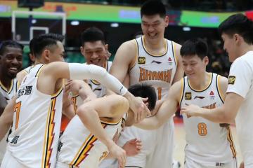 乐鱼体育-山东队鏖战掘金，锡安扛起全队的简单介绍