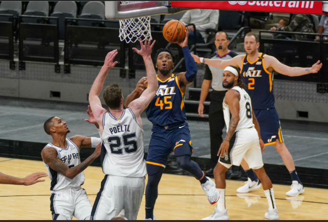 乐鱼体育-山东队鏖战掘金，锡安扛起全队的简单介绍